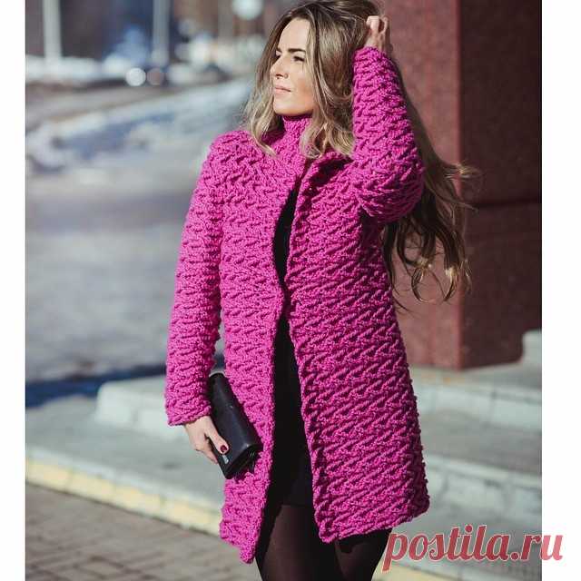Пальто крючком Fuchsia (оно же Шарлиз) от Полины Крайновой