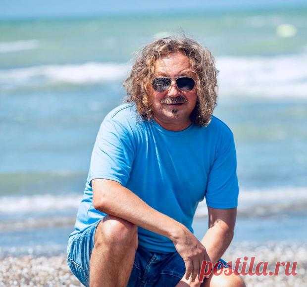 Игорь Николаев и Валерий Сюткин в одной гримерке: как звезды делят территорию