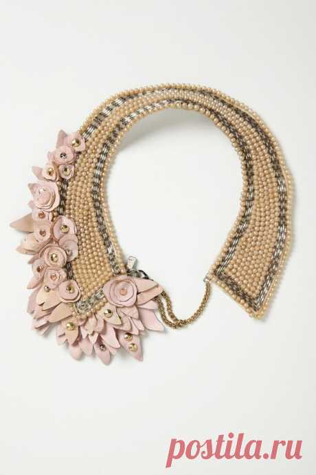 (87) Blushing Pearl Bib Necklace