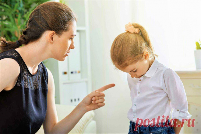 Что в жизни важнее всего?
Дочке Про рваные колготки и про шапки, Что, вдруг, терять повсюду начала, Всё утро я бубнила своей лапке И возмущенно головой трясла. Шипела про помятые тетрадки, Разлитый чай, измазанный смартфон. И этот голос мой, довольно гадкий, Звенел в ушах как колокольный звон. Закрыла дверь и вслед не пожелала Удачи ей и солнечного дня… А за […]
Читай пост далее на сайте. Жми ⏫ссылку выше