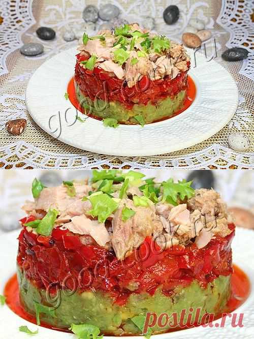Хорошая кухня - салат с авокадо, болгарским перцем и тунцом.