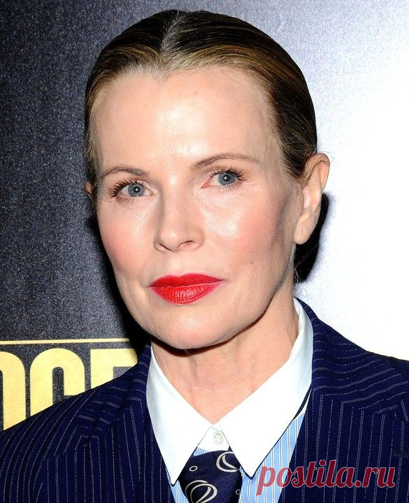 Ах, эта пластика: 61-летняя Ким Бейсингер изменилась до неузнаваемости | статьи рубрики “Звезды” | Леди Mail.Ru