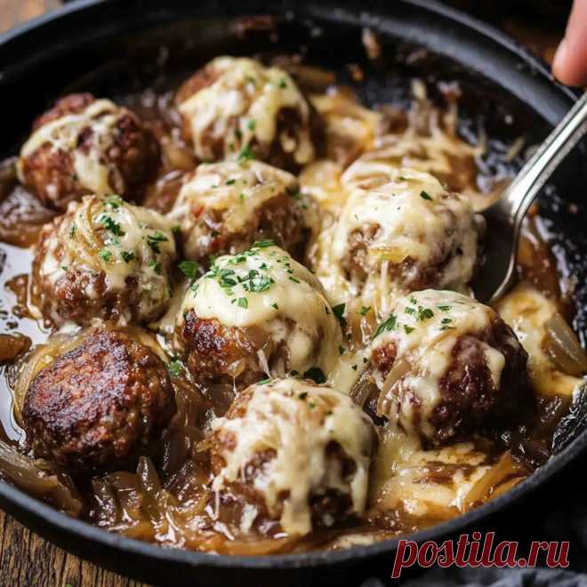 Französische Zwiebel Hackbällchen mit karamellisierter Zwiebelsauce - Chef Kochen