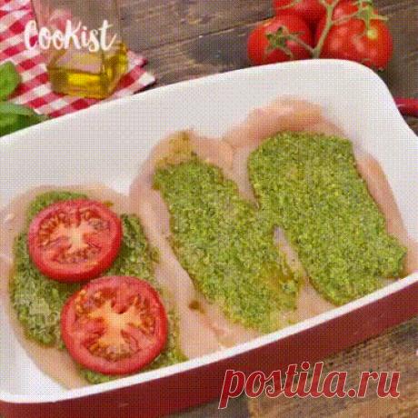 Куриные грудки + песто + томаты — просто и очень вкусно
Автор: Cookist
#gif@bon