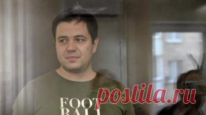 Главред Baza Глеб Трифонов арестован до 20 сентября по делу о взятке. Главный редактор Telegram-канала Baza Глеб Трифонов арестован до 20 сентября по статье о даче взятки. Читать далее
