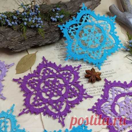 Ажурная подставка под горячие чашки