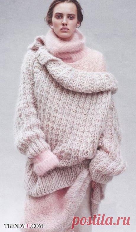 Уютные, как коты. 15 толстых свитеров для осени и зимы За окном зима, снег, холод, мало солнца, иногда ветер, иногда — похожий на молоко туман. Хочется закутаться в плед, выпить горячего чаю, хочется, чтобы в камине потрескивали поленья и… читать или прос…