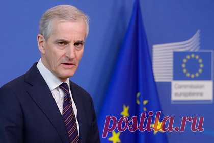 Нефтяной фонд Норвегии заморозит инвестиции в России. Премьер-министр Норвегии Йонас Гар Стере в ходе пресс-конференции в воскресенье, 27 февраля, объявил, что инвестиции в России государственного пенсионного фонда Норвегии, также известного как нефтяной фонд, будут заморожены. Власти пояснили, что целью Осло является «полностью вывести нефтяной фонд с российского рынка».