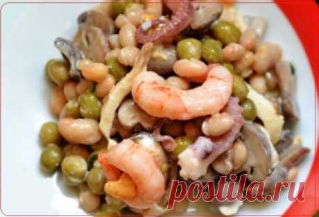 Салат с морепродуктами и грибами | Рецепты вкусно