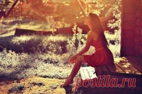 Жить в одиночестве куда лучше, чем жить среди невыполненных обещаний и поддельной любви!