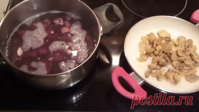 Суп пюре из батата с грибами Даже не знаю с чем сравнить этот вкус Ингредиенты:Батата 1 шт.Грибы консервированные 100 гр.Лук 1 шт.Сливки 100 гр.Растительное масло 20 гр.Чеснок 2-3 зубочка.Соль, перец по вкусу.