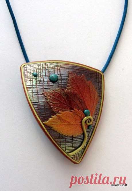 (1) Autumn Leaf Pendant by Ghost Shift | украшения