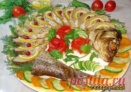Фаршированный карп (праздничная подача)