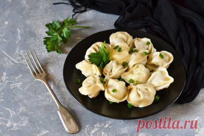 5 оригинальных начинок для домашних пельменей, которые придутся по вкусу всей семье В ритме современного мира большинство привыкло питаться на ходу, а приходя домой, доставать из холодильника полуфабрикаты, дабы сэкономить время и попросту отдохнуть с тарелкой еды перед...