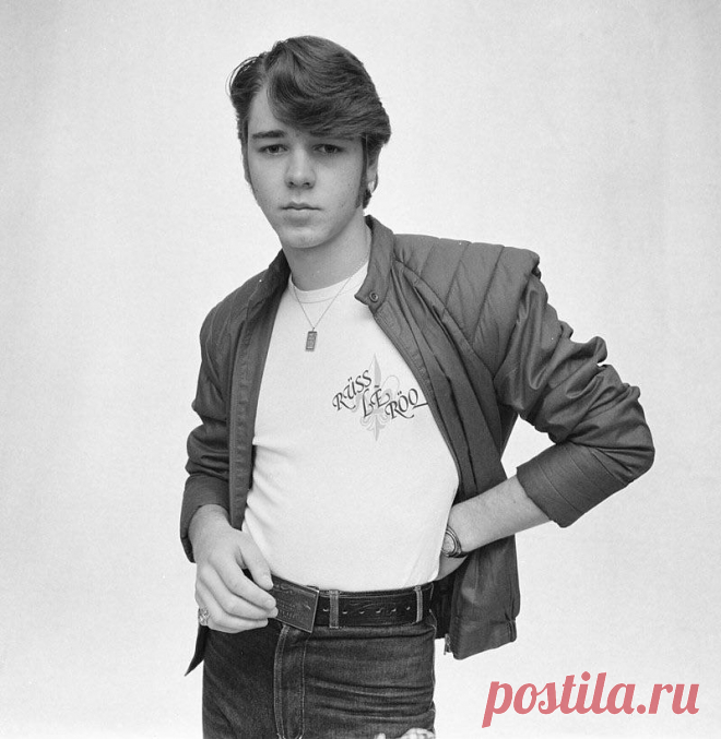 Рассел Кроу, 1981 г.