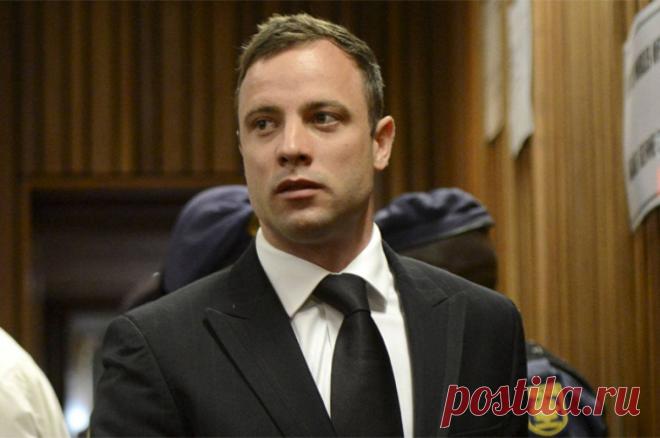 «Я убил свою детку!» Паралимпиец Писториус выйдет на свободу. Департамент исправительных учреждений ЮАР принял решение об условно-досрочном освобождении из тюрьмы паралимпийца-убийцу Оскара Писториуса, который в феврале 2013 года расправился со своей девушкой.