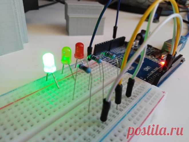 Урок 5. Светофор на Arduino UNO. Arduino моделирование в Tinkercad. - X-TEX