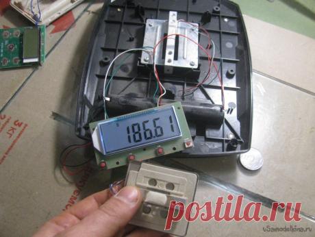 Ремонт весов SF-460 после падения Упали весы, а они там точные какие-то, ювелирные, измерение до 0.5 кг, шаг 0.01 грамм. Жена делает какие-то там мудреные косметические препараты. Весы SF-460, откручиваем винты на дне, а также нужно сорвать металлическую пластину на платформе, под ней будут винты, которые прикручивают платформу к