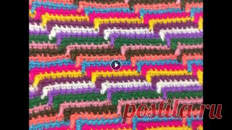 Как вязать узор 3D  с бахрамой крючком/How to Knit a 3D Fringed Crochet Pattern Продолжаем цикл уроков по вязанию узоров 3D крючком. В этот раз вяжем односторонней вязкой с бахрамой по краям.очень простое и лёгкое вязание для ковр...