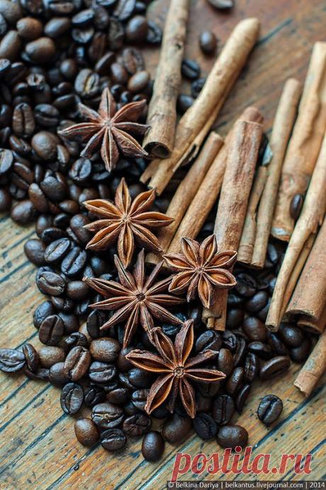 Кофе с корицей и бадьяном.