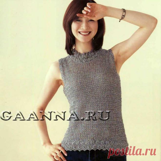 Безрукавка с застежкой сзади