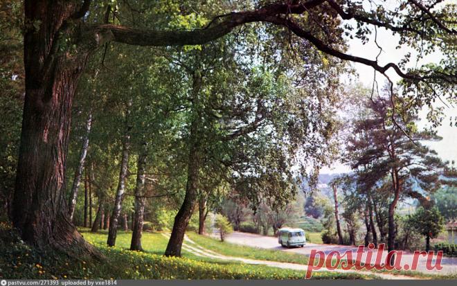 Дорога к монастырю - Фотографии прошлого