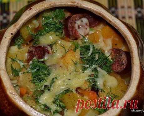 Картофель с охотничьими колбасками