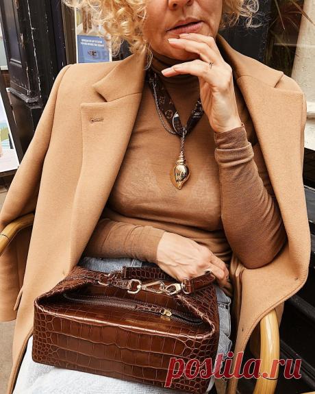 Пример для подражания: образы блогера за 45. Модно и со вкусом! - Жизнь планеты Эликсир молодости или как одевается фэшн-блогер за 45, чтобы выглядеть красиво и модно. Безусловно, каждой женщине хочется быть в центре внимания, ловить на себе восторженные взгляды и с упоением выслушивать …