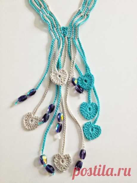 Mixed greens beaded necklace