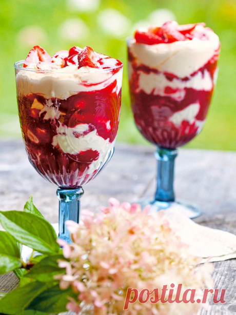 ТИРАМИСУ С КЛУБНИКОЙ (6 порций). • 250 Г СВЕЖЕЙ... / Еда и напитки / Bon Appétit.Sweets are submitted / Pinme.ru / Дарья Лутохина