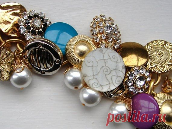 УКРАШЕНИЯ ИЗ ПУГОВИЦ HAND MADE.