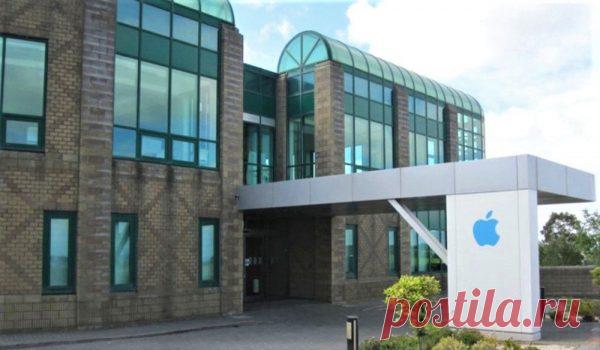 Тим Кук открыл новый корпус в кампусе Apple Hollyhill в Ирландии В рамках своей поездки по Европе, Тим Кук посетил ирландский город Корк, в котором открыл новое здание для кампуса Apple Hollyhill. Новый офис для Apple Hollyhill разрабатывался с 2012 года. На его строительство Apple потратила около 254 млн долларов. Новое здание способно вместить 1400 сотрудников. Apple является одним из крупнейших работодателей в Корке. Его жители производят iMac для покупателей из Европы, Африки и Ближнего…