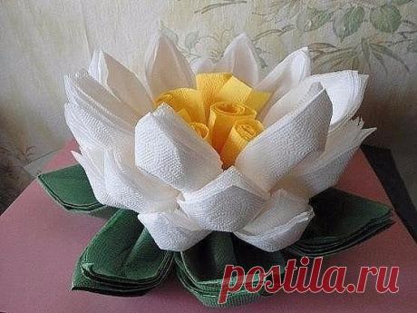 Лотос из салфеток / Урок &quot;Труда&quot;