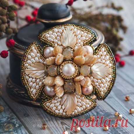 Брошь «Рождественская звезда» Татьяна RIMEL. | Bead Embroidered Brooches