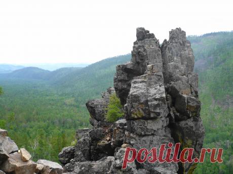 Природный заповедник в Забайкальском крае Алханай. Священное место у бурят. Фото Л.Д.Шариповой.