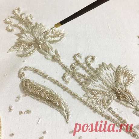 Work in process... Hanif is having his tea and I am assessing, what next? #handembroidery #design #development #flow #process #teamwork #embroidery #artisan #madebyhand #couture #dress #detail #fashion #madetomeasure #heirloom #style
