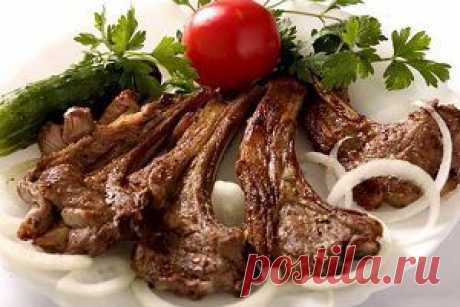 ШАШЛЫК ИЗ РЕБРЫШЕК |
