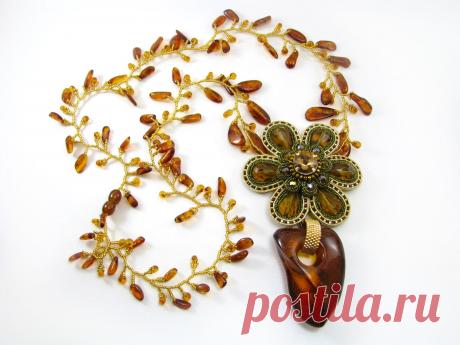 Кулон сутажный &quot;Янтарный цветок&quot; | biser.info - всё о бисере и бисерном творчестве