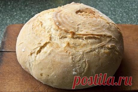 В Одессе решили дерусифицировать хлеб. В рамках дерусификации «Одесский хлебозавод № 4» решил переименовать батон Потемкинский. Об этом пресс-служба предприятия сообщила на странице компании в социальных сетях. Отмечается, что вместо Потемкинского батон на «Одесском хлебозаводе № 4» переименуют в Гетманский.