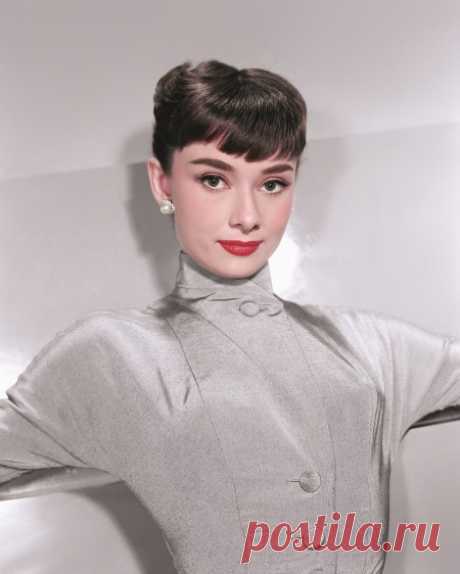 Audrey Hepburn | © Pleasurephoto