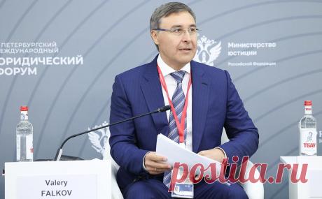 Глава Минобрнауки раскритиковал российскую магистратуру. Магистратура в российской системе образования не выполняет свое предназначение, требуются серьезные преобразования.