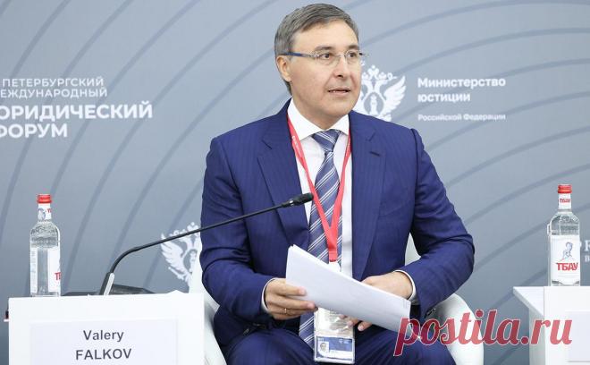 Глава Минобрнауки раскритиковал российскую магистратуру. Магистратура в российской системе образования не выполняет свое предназначение, требуются серьезные преобразования.