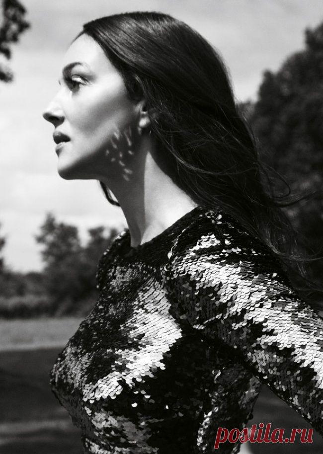 Пост обожания Моники Беллуччи