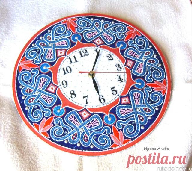 Часы точечная роспись Рето | Купить на ярмарке Рукодельное.ру