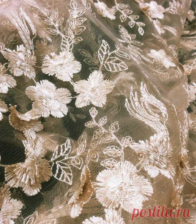 Вышивка на сетке 3D - Lace-place
