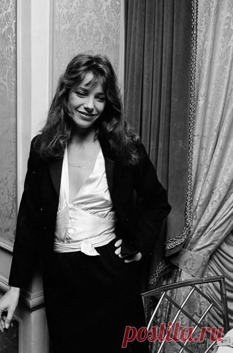 Сквозь время 7 образов Джейн Биркин | VestiNewsRF.Ru