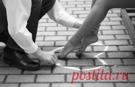 Зачем мы перешли на ты...Булат Окуджава