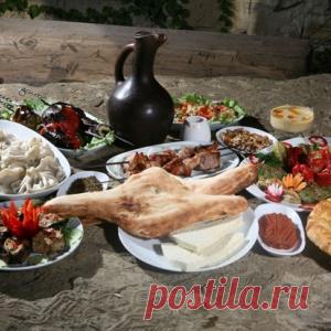 10 блюд, которые заставят вас полюбить грузинскую кухню - МирТесен