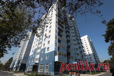 Названы районы Москвы с подорожавшими новостройками. С начала 2022 года среди районов старой Москвы жилье в новостройках бизнес-класса больше всего подорожало в Нагатинском затоне, следует из данных риелторского агентства Est-a-Tet. С января по август стоимость квадратного метра увеличилась на 14,4 процента до 423,4 тысячи рублей.