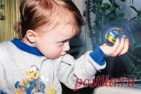 Прибор &quot;Разумрудный шар&quot;  - оздоровительный, развивающий и обучающий. С методическими аудио занятиями для настройки, развития и гармонизации эмоциональной сферы и для сфер чувств и ощущений, а также для сферы мышления. Предлагается детям среднего и старшего школьного возрастов, их родителям и специалистам, работающим с детьми.